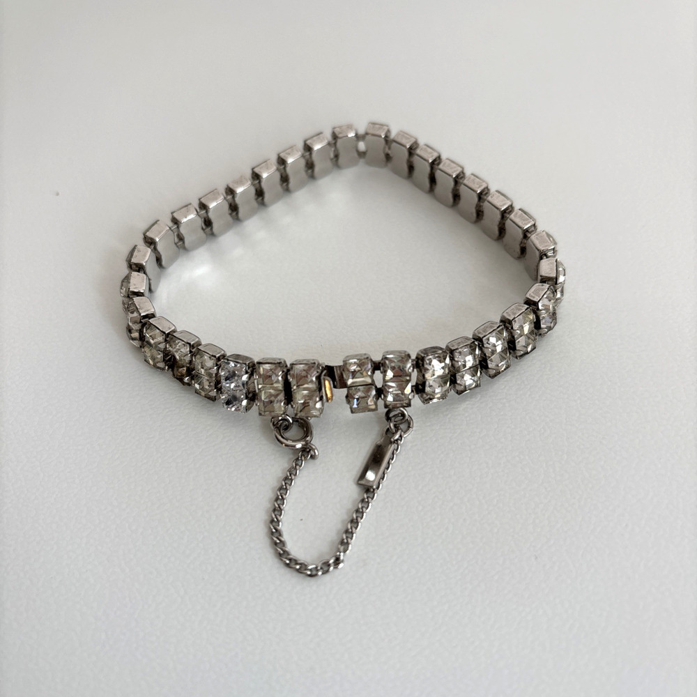Vintage 1950’s Duane Link Bracelet Safety Chain Rhinestones Silver Tone